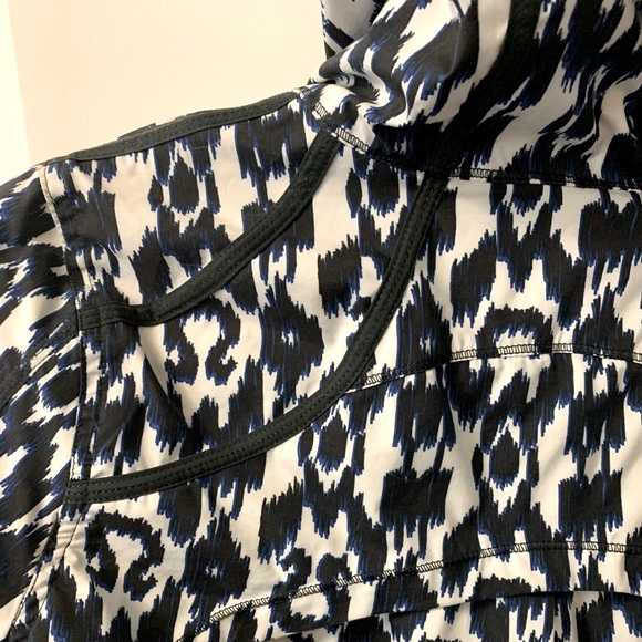 Rare Lululemon Downtime Jacket in Sprinkler Ikat Print (Size 8) - Picture 10 of 12